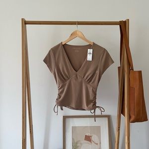 NWT American Eagle V Neck Mocha Top Size L